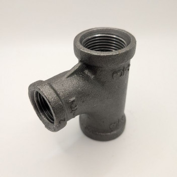 32x20mm OA199 Black Malleable Iron Reduced Sweep Tee